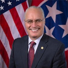 Daron Hall